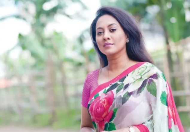 এবারের জলকন্যা তারিন