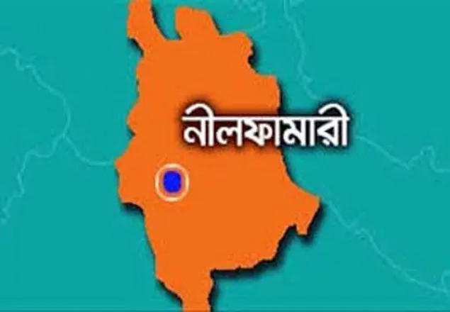 সরকারী কাঠ পাচারের সময় পুলিশের হাতে আটক