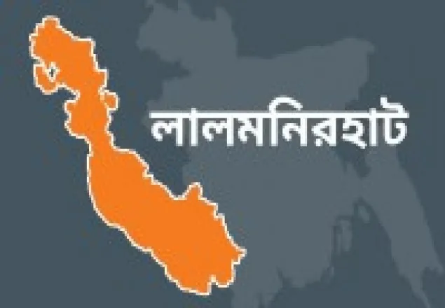 হাতীবান্ধায় ট্রাক খাদে পড়ে নিহত ২