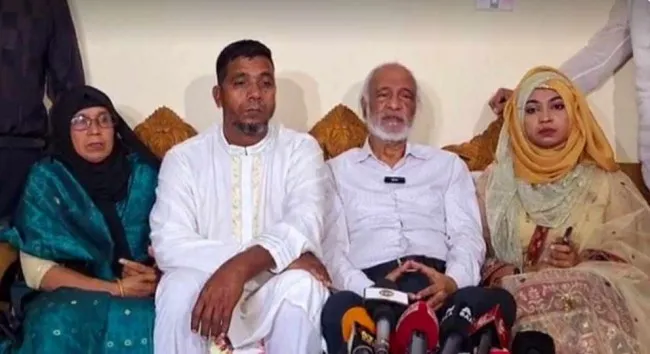 সরকার ভিন্নমত প্রকাশের সুযোগ দিচ্ছে না’ অভিযোগ ড. মঈন খানের