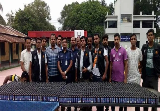 কুষ্টিয়ায় দেড় হাজার বোতল ফেনসিডিল জব্দ