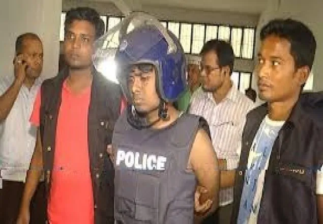 শিক্ষকের ওপর হামলা: ফাহিম ১০ দিনের রিমান্ডে
