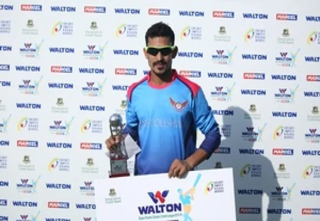নাসিরের অলরাউন্ড নৈপুণ্যে টিকে থাকল দোলেশ্বর