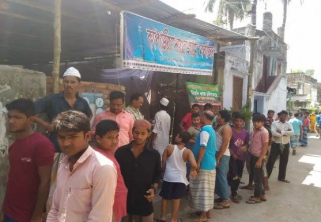 রাজধানীর গেন্ডারিয়ায় মসজিদ নির্মাণে হিন্দুদের বাধা, টানটান উত্তেজনা