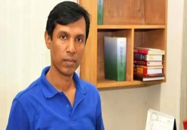 কেন অফিসে যাচ্ছেন না বাবুল আক্তার?