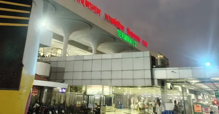 রিয়াদ বিমানবন্দর বন্ধ, ঢাকায় ভোগান্তিতে ৩ হাজার যাত্রী