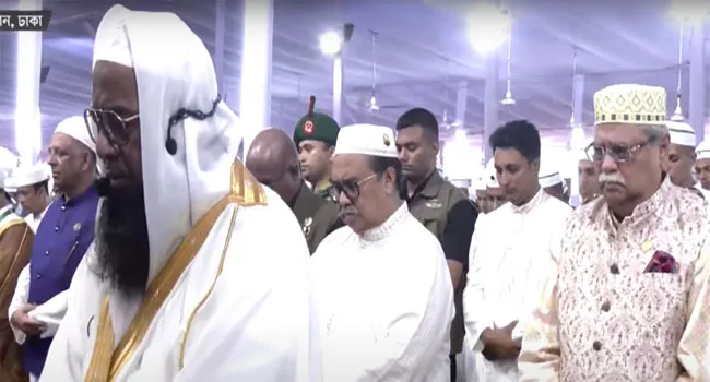 জাতীয় ঈদগাহে ঈদুল আজহার প্রধান জামাত অনুষ্ঠিত