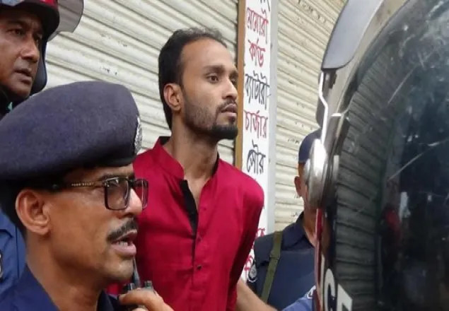 শোলাকিয়ায় জনস্রোতের মধ্যেই হামলা, অংশ নেয় ৮