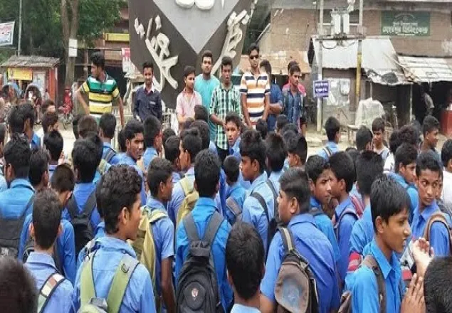 মেহেরপুরে ছাত্র লীগের বিক্ষোভ