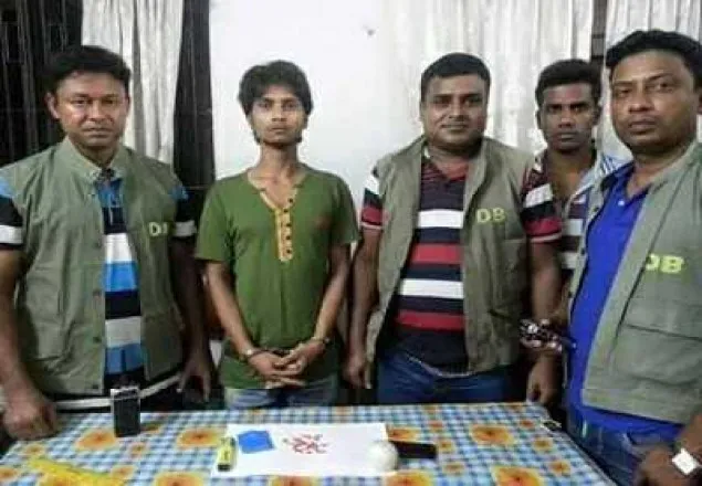 কালীগঞ্জে ইয়াবাসহ মাদক ব্যবসায়ী আটক