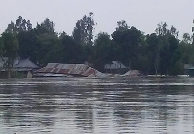 জামালপুরে বন্যা পরিস্থিতি ভয়াবহ