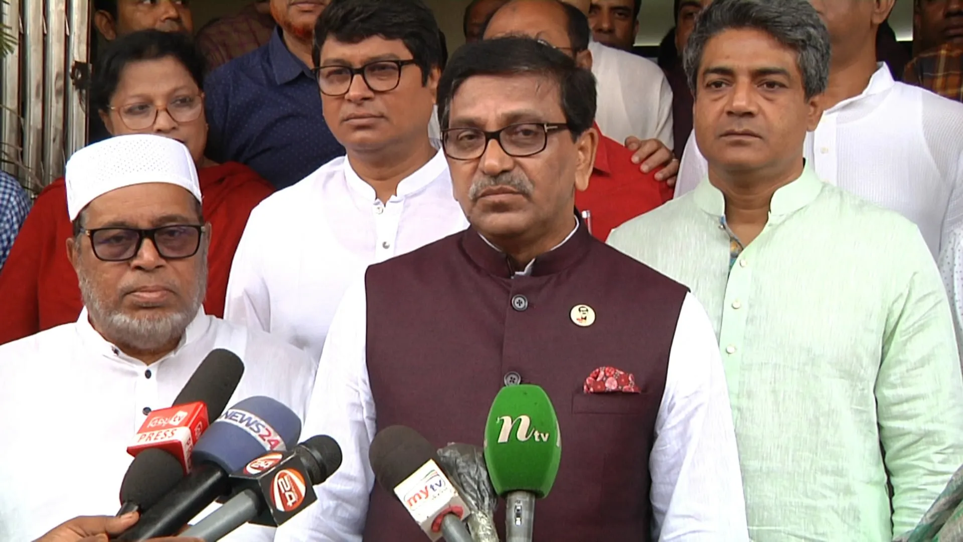 উন্নয়ন প্রকল্পে জ্বালা বিএনপির: হানিফ