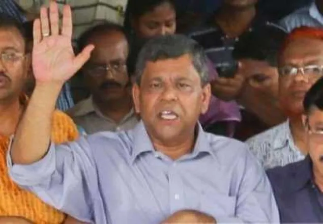 শওকত মাহমুদ বিদেশে অবস্থান করতে পারবেন: হাইকোর্ট