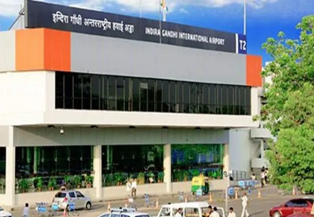 দিল্লিতে শিশুসহ মা’কে আটক করেছে পুলিশ