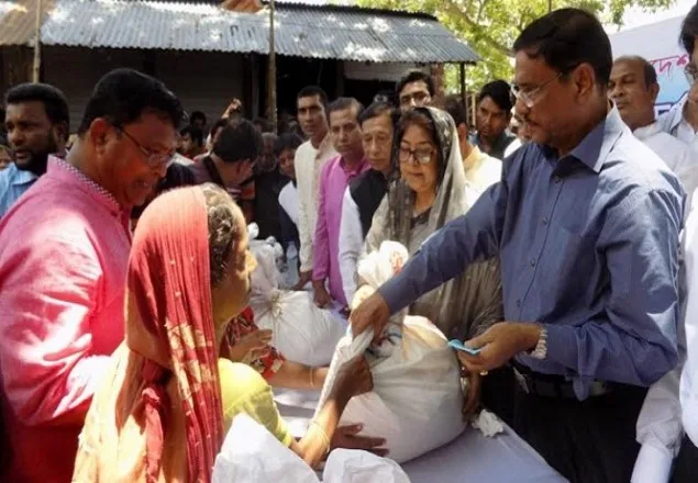 পুনর্বাসন না হওয়া পর্যন্ত বন্যার্তদের পাশে থাকবে সরকার