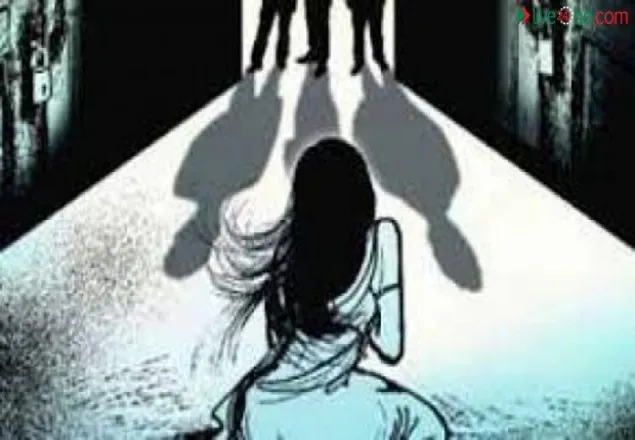 লক্ষ্মীপুরে সিএনজি থেকে নামিয়ে মাদরাসা ছাত্রীকে গণধর্ষণ: গ্রেফতার-৩