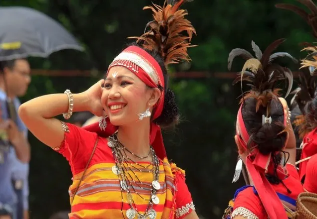 বিতর্কের মধ্য দিয়ে 'বিশ্ব আদিবাসি দিবস'  পালিত 