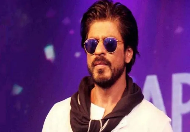 যুক্তরাষ্ট্রের বিমানবন্দরে ফের আটকানো হয় কিং খানকে