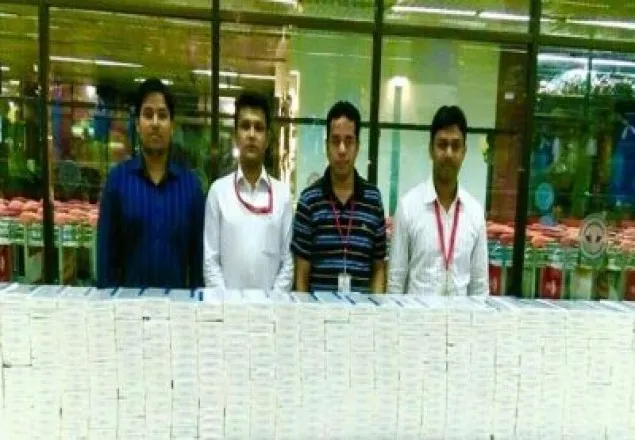 আমদানি নিষিদ্ধ সিগারেটসহ ভারতের নাগরিক আটক