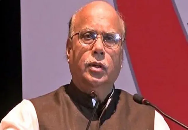 কেক না কাটায় খালেদাকে স্বাস্থ্যমন্ত্রীর ধন্যবাদ