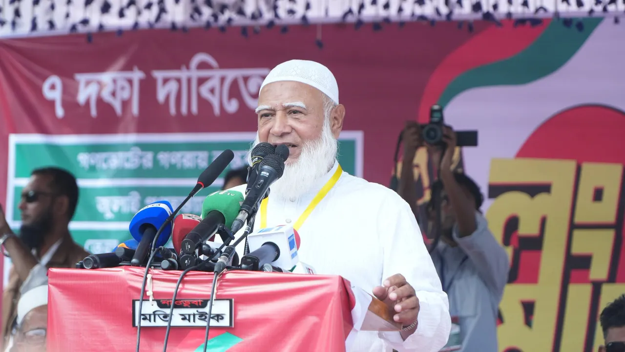 বিএনপি সরকার জনগণের সাথে গাদ্দারি করছে