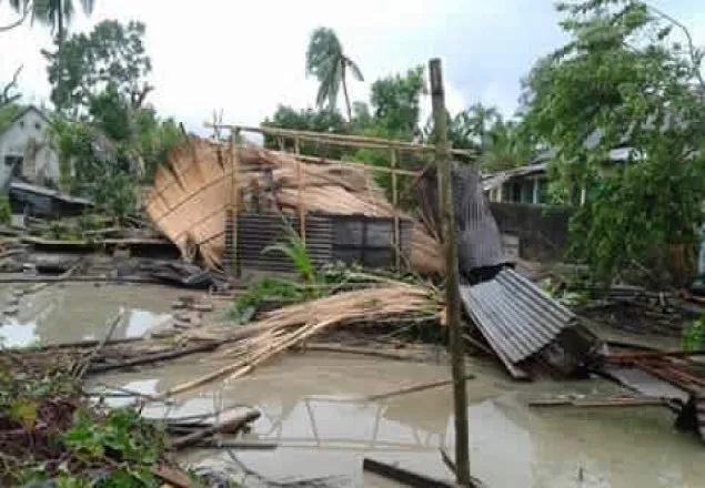 ফরিদপুরে ঘূর্ণিঝড়ে ৫ জনের মৃত্যু, শতাধিক আহত