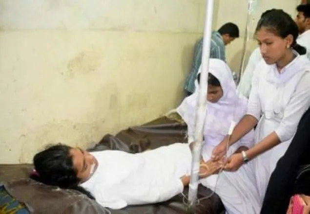 চট্টগ্রামে অজ্ঞাত রোগে হাসপাতালে ৯ ছাত্রী
