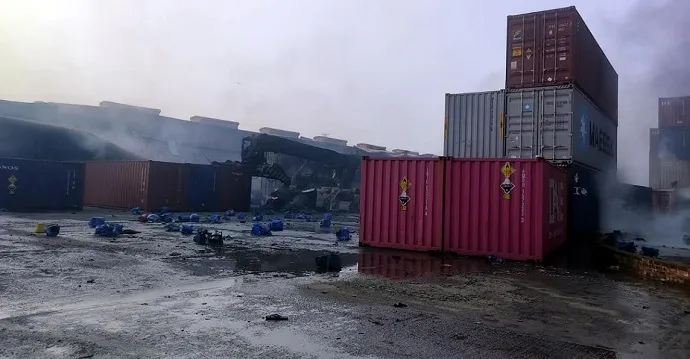 রাসায়নিকের আরো ৪টি কনটেইনার শনাক্ত