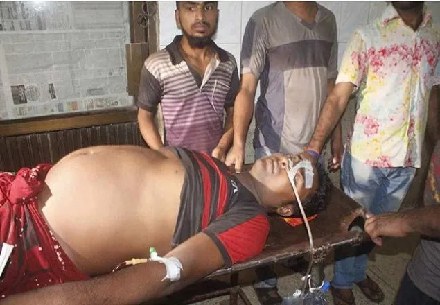 আবারো পায়ুপথ দিয়ে বাতাস ঢোকানোর অভিযোগ, আটক ১