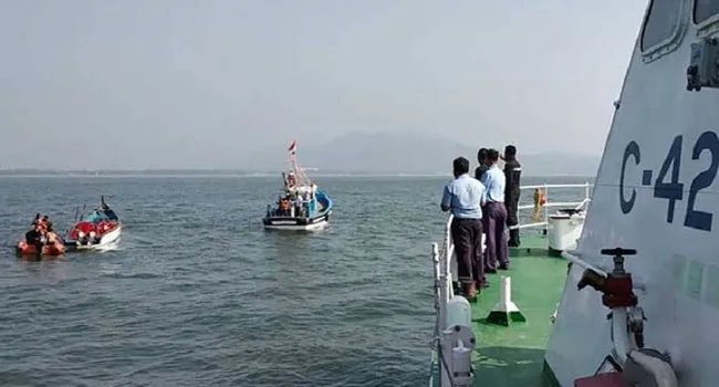 মাদাগাস্কার উপকূলে নৌকাডুবি, নিহত বেড়ে ৮৩