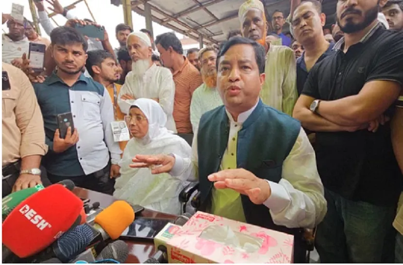 লাখ লাখ মানুষ আমার সঙ্গে রয়েছে : বরখাস্তকৃত মেয়র জাহাঙ্গীর