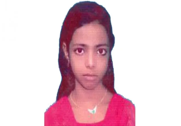  বেতনের জন্য শাস্তি, ছাত্রীর আত্মহত্যা