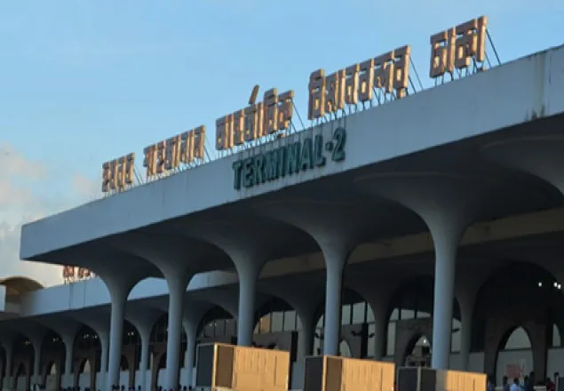 শাহজালালে ৫২ কেজি রুপাসহ আটক ১