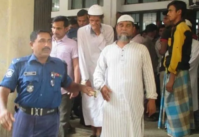 একটি হত্যার ঘটনায় ১১ জনের মৃত্যুদণ্ড