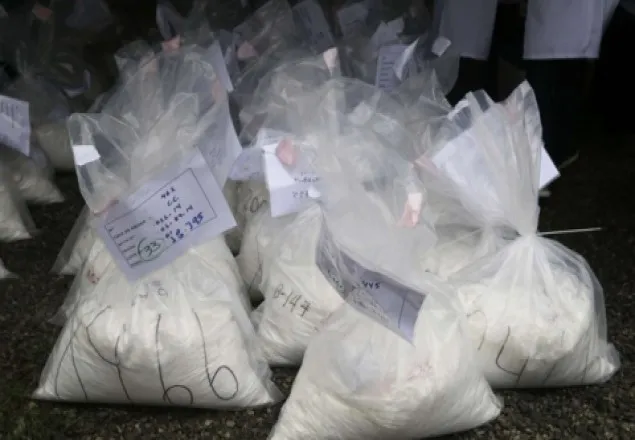 কোকাকোলার কারখানায় ৩৮০ কেজি কোকেন উদ্ধার