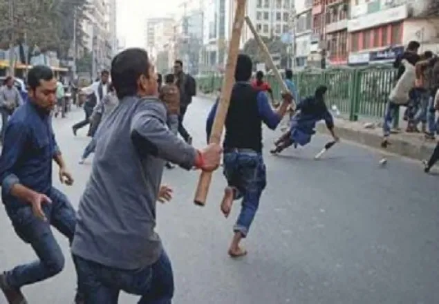 ছাত্রদলের ধাওয়ায় পালিয়ে গেল ‘আসল বিএনপি’