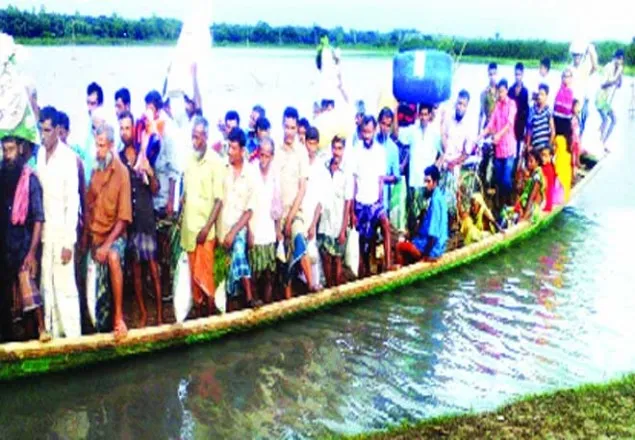 একটি ব্রিজের জন্য দুর্ভোগ হাজারো মানুষের 