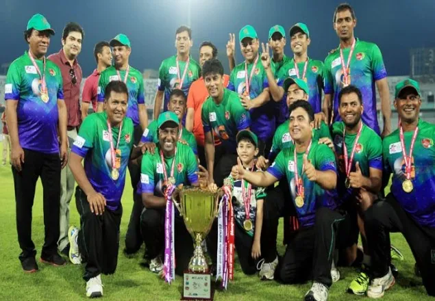 মাস্টার্স ক্রিকেট কার্নিভালের চ্যাম্পিয়ন খুলনা মাস্টার্স