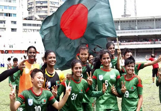 কিশোরী ফুটবলারদের পুরস্কৃত করবে বিসিবি