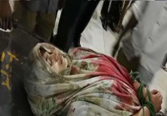 আজিমপুরে পুলিশ-জঙ্গি গোলাগুলিতে নিহত ১, ৫ পুলিশ আহত, আটক ৩  (ভিডিও)   