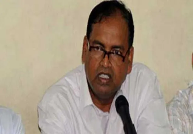 '৩ মন্ত্রীর কারণে ঈদযাত্রার দুর্ভোগ'