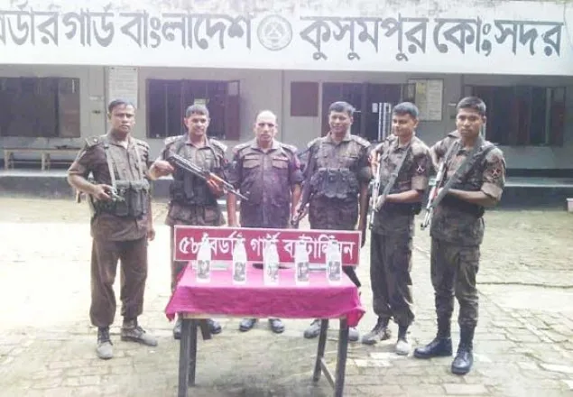 ঝিনাইদহে বিজিবির চোরাচালান বিরোধী অভিযান !