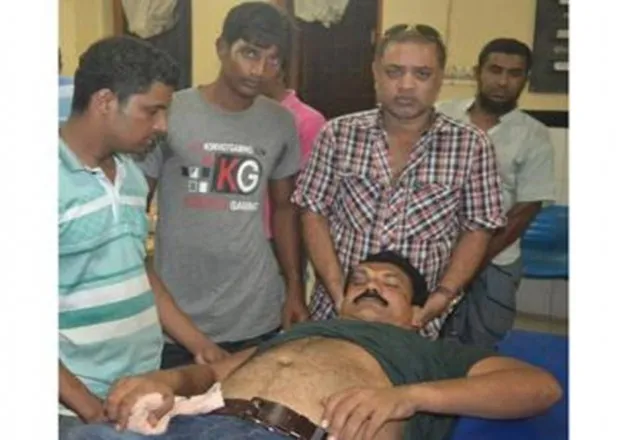 যুবলীগ নেতাকে পেটালো এমপিপুত্র