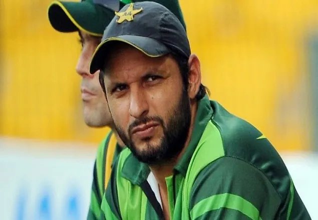 অবশেষে অবসরের সিদ্ধান্ত আফ্রিদির