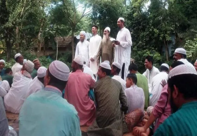 ঈদগাহ সম্প্রসারণে এক লাখ টাকা দিলেন মুস্তাফিজ