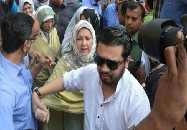 রায় ফাঁসের মামলায় সালাউদ্দিন কাদেরের স্ত্রী-ছেলে খালাস