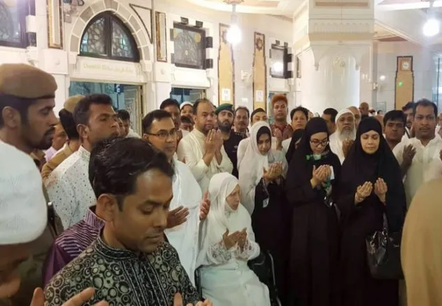 হজ শেষে বৃহস্পতিবার দেশে ফিরবেন খালেদা