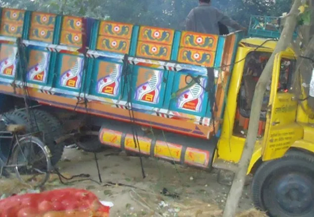 কুড়িগ্রামে ট্রাকচাপায় ইউপি সদস্য নিহত