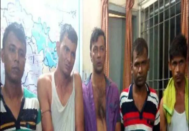 ডিবি পরিচয়ে ১৩ লাখ টাকা ছিনতাই, গ্রেফতার ৫