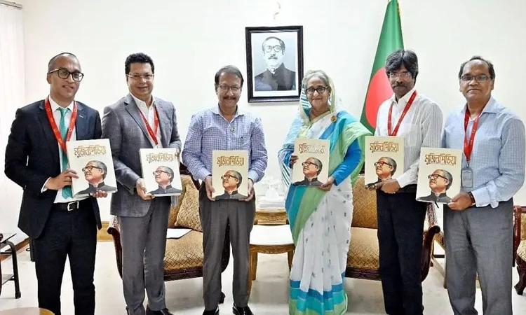 ‘মুজিবপিডিয়া’র মোড়ক উন্মোচন করলেন প্রধানমন্ত্রী